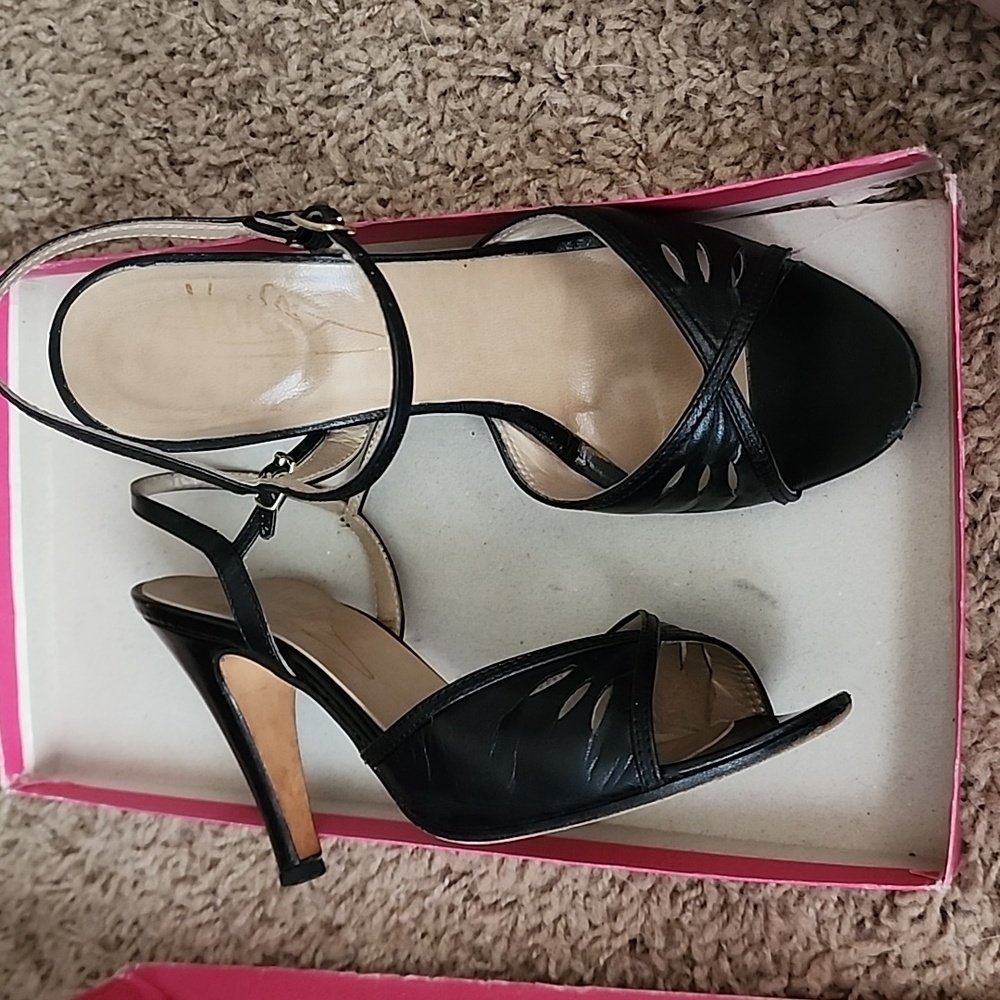 Vintage Vaneli Heels